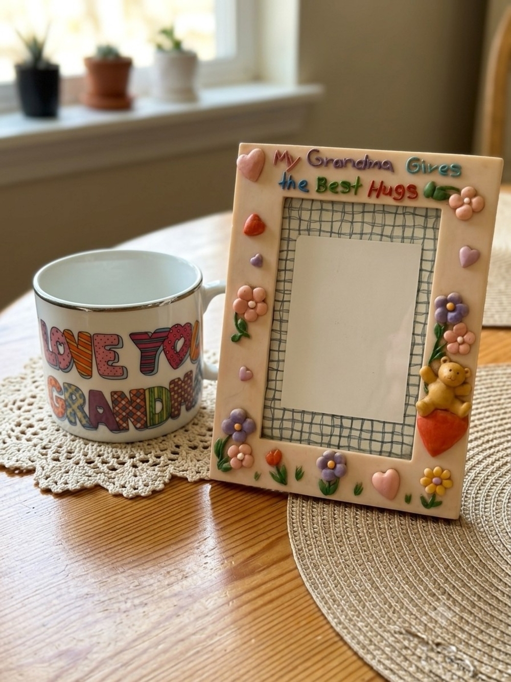 Vtg Grandma Gift Set: Lefton "Love You Grandma" Mug & Russ Berrie Picture Frame